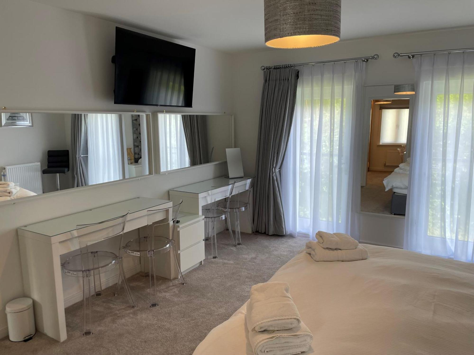منزل الضيف كارديف  في Pencoed House Estate المظهر الخارجي الصورة