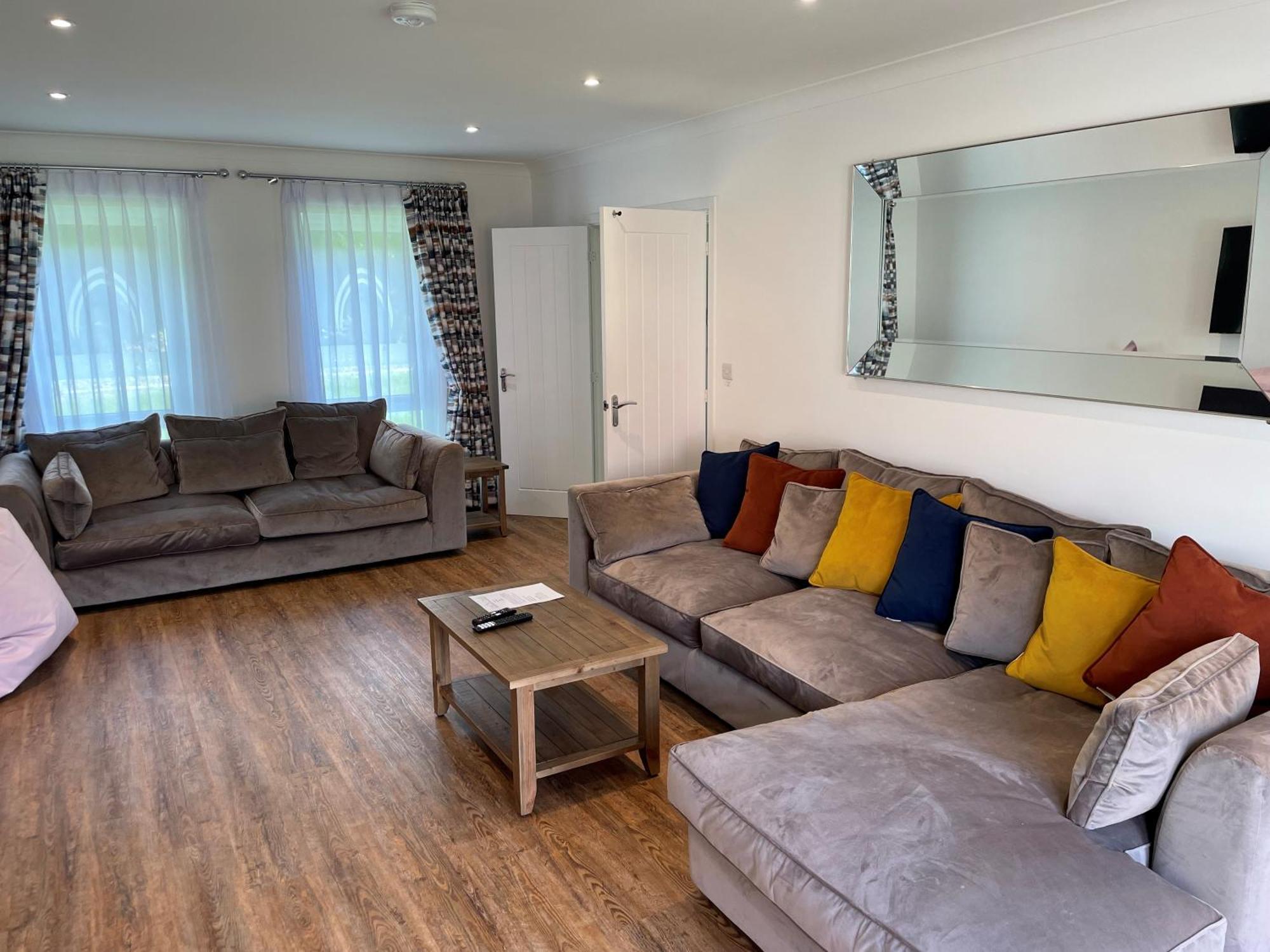 منزل الضيف كارديف  في Pencoed House Estate المظهر الخارجي الصورة